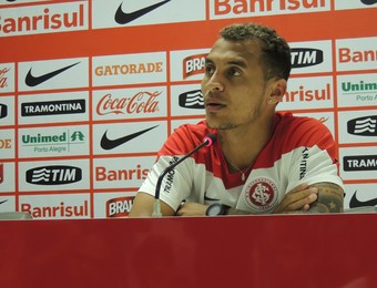 Alan Patrick prevê Timão pressionado após queda: 