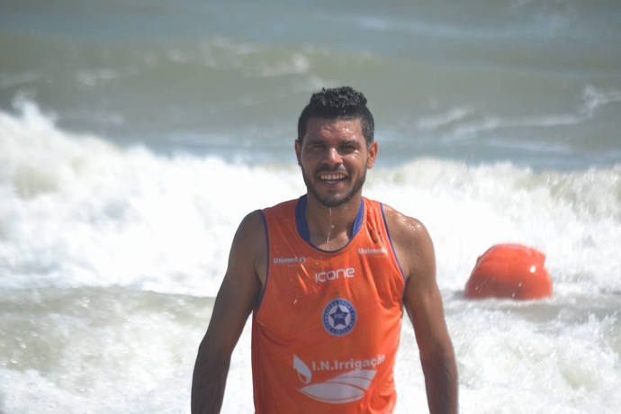 Parnahyba treina na praia (Foto: Didupaparazzo ) Parnahyba treina na praia (Foto: Didupaparazzo )