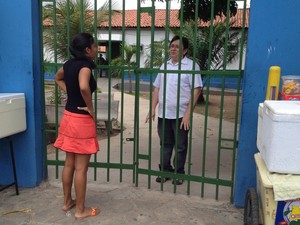 Candidata Kaline Kele, 23 anos, mora a 10 minutos de local de prova, mas chegou atrasada em Teresina (Foto: Gilcilene Araújo/G1)