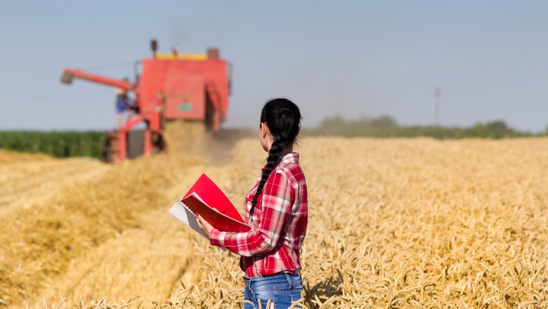 mulher-agronoma-agronomia-profissão-agronegócio (Foto: Thinkstock)
