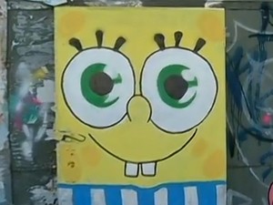 Bob Esponja feito por Felipe chama atenção nas esquinas de Belém (Foto: Reprodução / TV Liberal)