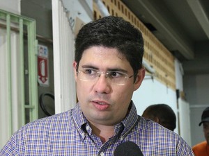 Hissa conversou com G1 entre apresentações do Boi Manaus (Foto: Camila Henriques/G1 AM) Hissa conversou com G1 entre apresentações do Boi Manaus (Foto: Camila Henriques/G1 AM)
