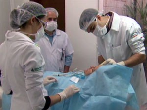 Mutirão da cirurgia plástica opera 36 moradores de graça (Foto: Reprodução EPTV)