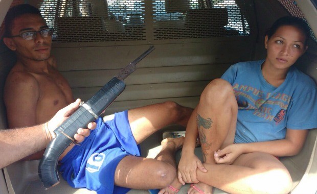 Casal usava arma caseira, diz polícia (Foto: Polícia Civil/Divulgação)