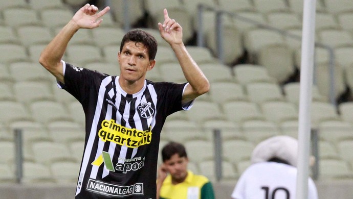 Magno Alves gol Ceará (Foto: Jarbas Oliveira / Futura Press)