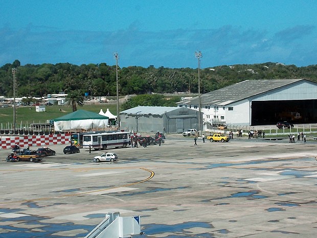 Simulado de receptivo para a Copa das Confederações, no aeroporto de Salvador, Bahia (Foto: Lílian Marques/ G1)