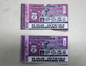 Ingresso falso na Paraíba (Foto: Plínio Almeida / TV Paraíba) Ingresso falso na Paraíba (Foto: Plínio Almeida / TV Paraíba)
