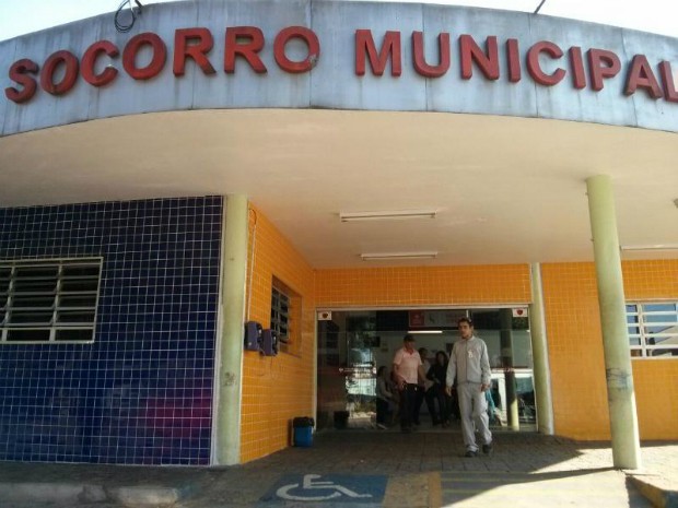 Pronto-socorro recebe pacientes que não são atendidos em UBSs (Foto: Cláudio Nascimento/ TV TEM)