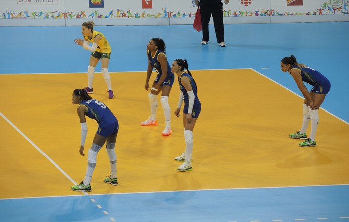 Brasil x Peru - vôlei feminino Pan de Toronto (Foto: GloboEsporte.com)