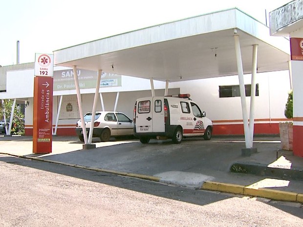 Samu, em Jaboticabal, SP (Foto: Cláudio Oliveira/EPTV) Samu, em Jaboticabal, SP (Foto: Cláudio Oliveira/EPTV)
