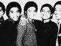 Michael, com 18 anos em 1982, e os Jacksons