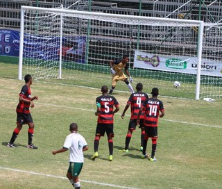 Palmeiras vence Vitória e garante a vaga nas quartas da Copinha sub-15