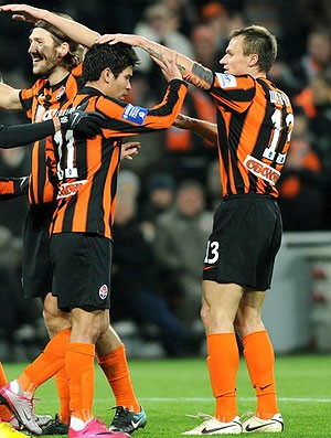 Eduardo da Silva comemora gol do Shakhtar (Foto: Divulgação / Site Oficial)