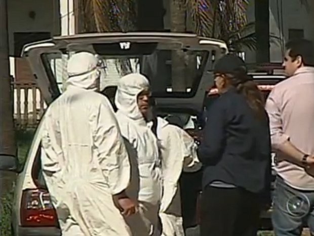 Agentes da Coordenadoria de Defesa Agropecuária entraram no haras com o apoio da Polícia Ambiental (Foto: Reprodução/TV Tem)