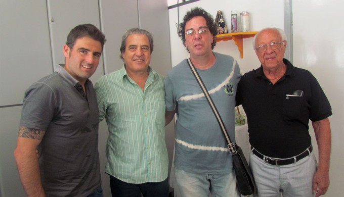 Walter Casagrande se reuniu com a diretoria da Caldense (Foto: Paulo Ney / Caldense)