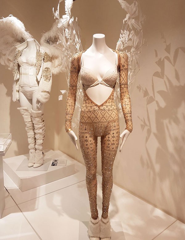 Look usado por Candice Swanepoel (Foto: Paula Mello) Look usado por Candice Swanepoel (Foto: Paula Mello)