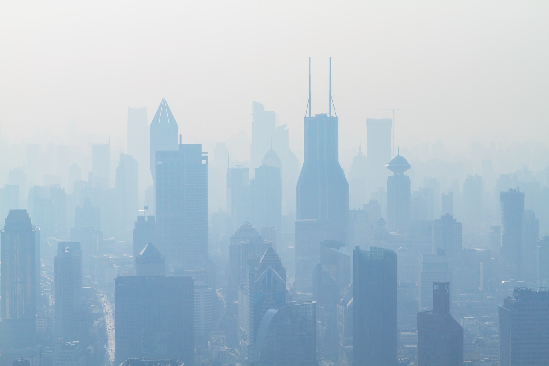 Poluição do ar mata 7 milhões de pessoas por ano, estima OMS (Foto: Photoholgic/Unsplash)