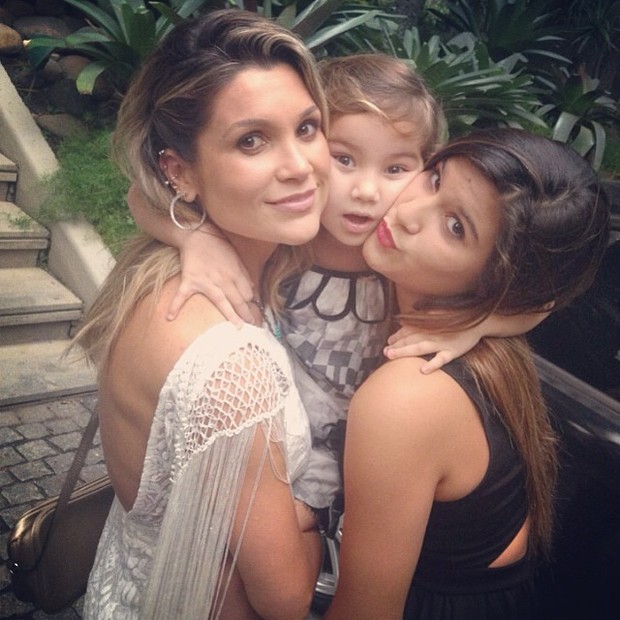 Flavia Alessandra, Olivia e Giulia (Foto: Reprodução do Instagram)