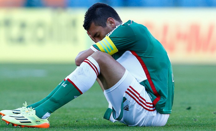 Palmeirenses reclamam da arbitragem e lamentam vacilos no início do jogo