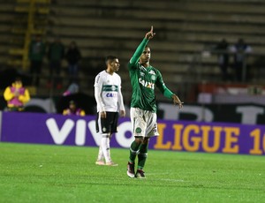 Bruno Rangel, Coritiba x Chapecoense (Foto: Geraldo Bubniak/AGB/Estadão Conteúdo) Bruno Rangel, Coritiba x Chapecoense (Foto: Geraldo Bubniak/AGB/Estadão Conteúdo)