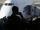 Após mortes de passageiros, médico no AM orienta cuidados em voos