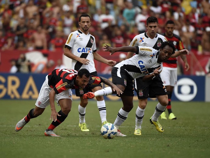 Alan Patrick e Andrezinho Fla x Vasco (Foto: André Durão)