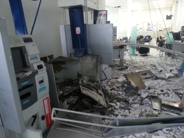 explosão caixa patrocinio (Foto: Site Dia News/ Divulgação)