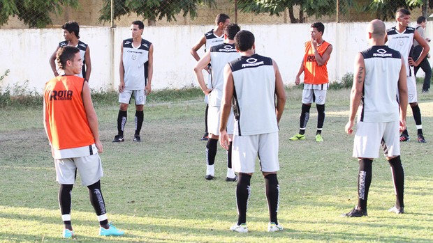 Treino do Treze (Foto: Magnus Menezes / Jornal da Paraíba)