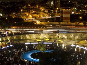 Vista geral da Praça Memorial 17 de julho (Foto: Eduardo Knapp /Folhapress)