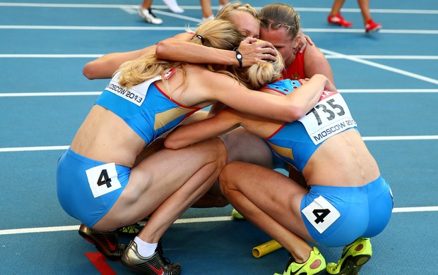 revezamento russas moscou mundial de atletismo (Foto: Getty Images)