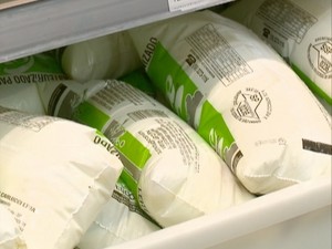 Preço do leite tem aumento de 20% (Foto: Reprodução/TV Fronteira)
