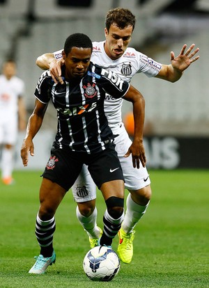 Suspenso, Elias valoriza elenco e abre espaço para volta de Bruno Henrique