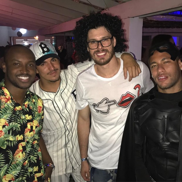 Thiaguinho, Gabriel Medina, Bruninho Neymar (Foto: Instagram / Reprodução)