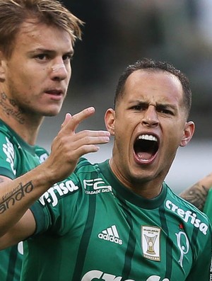 Guerra comemora seu gol contra o Fluminense (Foto: Cesar Greco/Ag. Palmeiras)