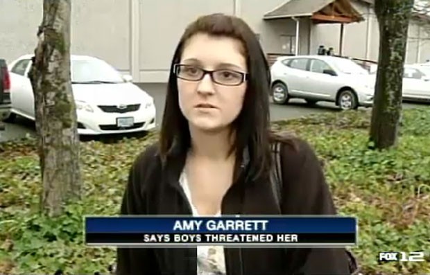 Meninos de 7 e 11 anos tentaram roubar veículo de Amy Garrett. (Foto: Reprodução)