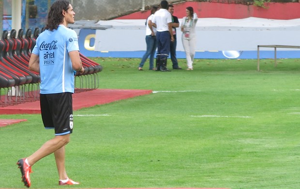 Cavani Uruguai treino (Foto: Edgard Maciel)