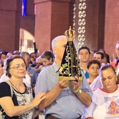 Páscoa reúne 20 mil fiéis em Aparecida, SP (Flávia Gabriela/Santuário Nacional)