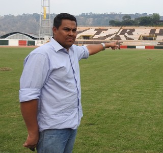 Abraham Liñares, gerente de futebol do Trujullanos' (Foto: Marcelo Prado)