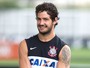 Titular, Pato tem maior chance para ganhar vaga no Corinthians