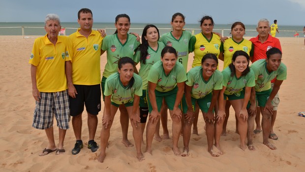 Servicar, campeão do 1º turno do Paraibano de futebol de areia feminino (Foto: Expedito Madruga)