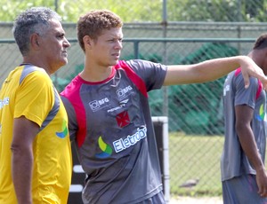 Gaúcho e Marlone no treino do Vasco (Foto: Cezar Loureiro / Agência O Globo)