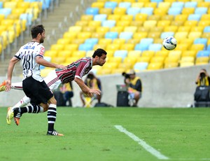 Timão tem vantagem no confronto, mas Flu reage sob comando de Fred