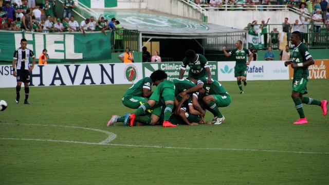 Resultado de imagem para Chapecoense x Figueirense 2016