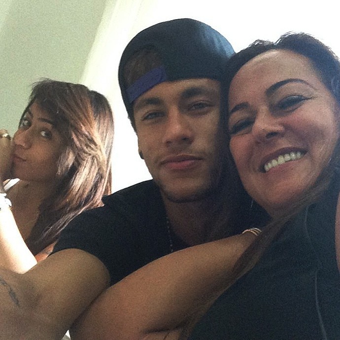 neymar instagram mae (Foto: Reprodução ) neymar instagram mae (Foto: Reprodução )