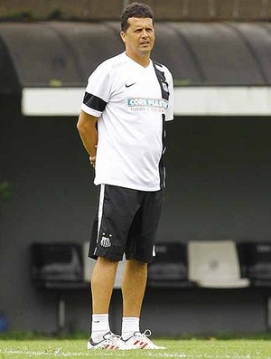 Técnico do Santos Claudinei Oliveira (Foto: Ricardo Saibun/ Santos FC)