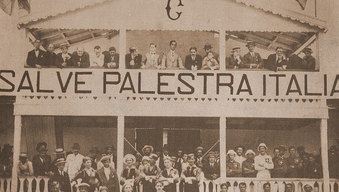 Palestra Itália x Savoia - primeiro jogo da história do Palmeiras (Foto: Acervo Histórico Sociedade Esportiva Palmeiras) Palestra Itália x Savoia - primeiro jogo da história do Palmeiras (Foto: Acervo Histórico Sociedade Esportiva Palmeiras)