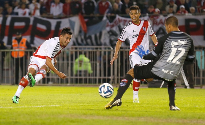 Ariel Rojas jogo River Plate contra Quilmes (Foto: AP)