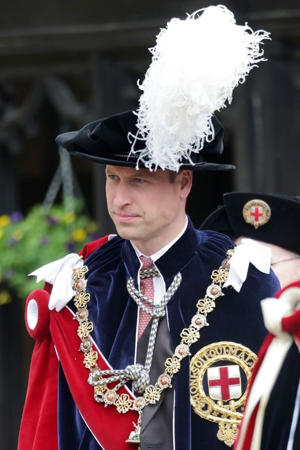 WINDSOR, ENGLAND - JUNE 13: Prince William, Duke of Cambridge attends the Order Of The Garter Service at St George's Chapel on June 13, 2022 in Windsor, England. The Order of the Garter is the oldest and most senior Order of Chivalry in Britain, establish (Foto: Getty Images)