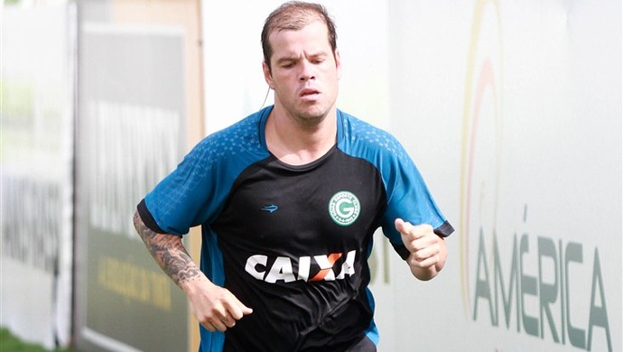 Tiago Luís, meia-atacante do Goiás (Foto: Rosiron Rodrigues/Goiás E.C.)
