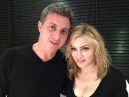 (Foto: Luciano Huck entrevista Madonna em Miami/ Foto: Arquivo pessoal)